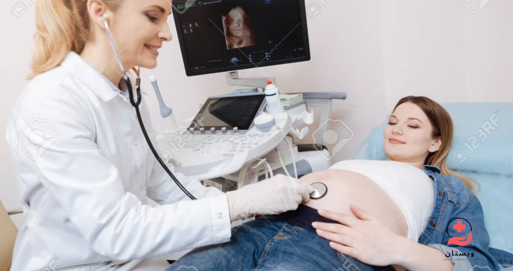 در حال انجام اکو قلب جنین